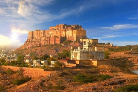 Delhi – Varanasi – Agra – Jaipur – Udaipur – 09 Nights / 10 Days